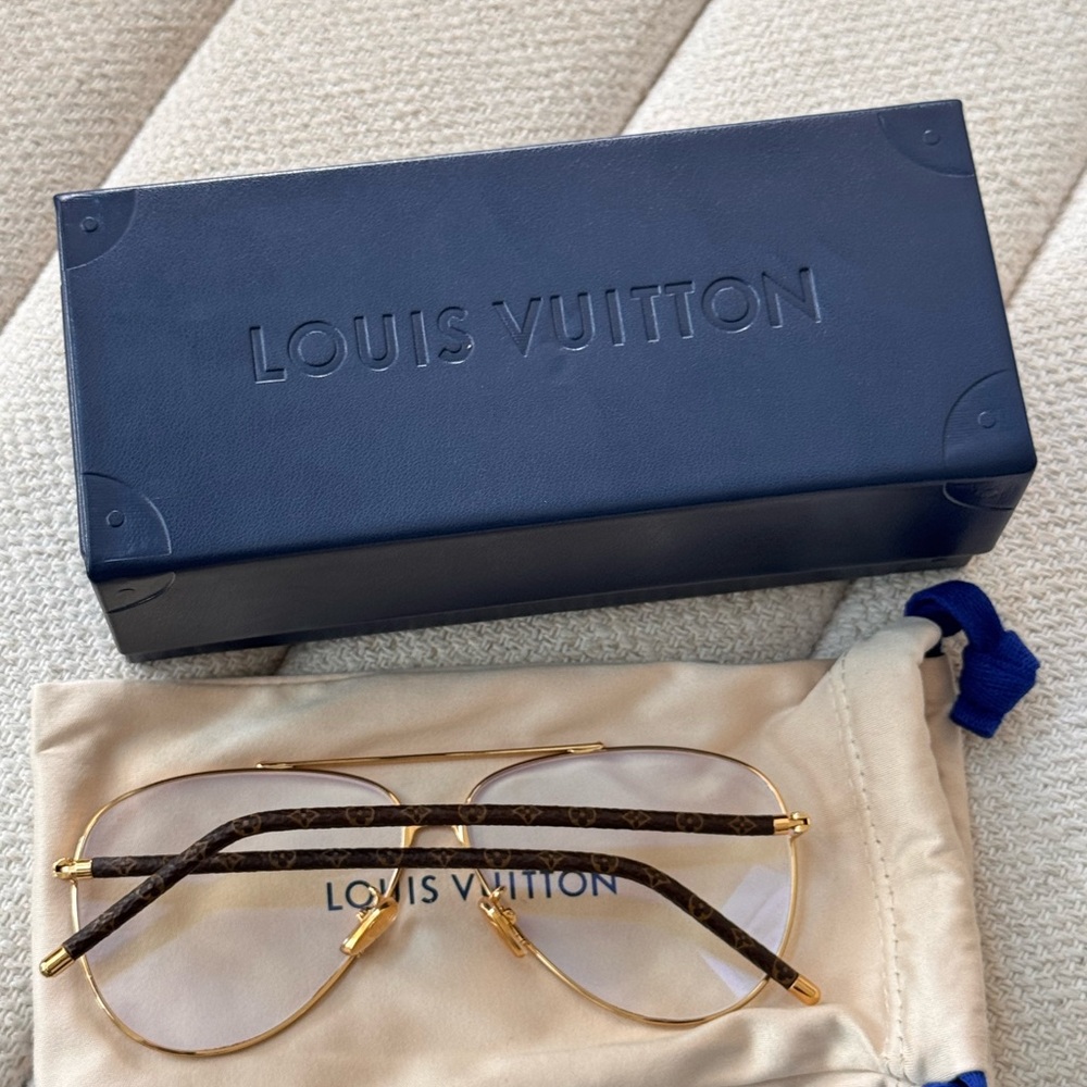 Louis Vuitton LV First Pilot Sunglasses